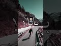 الذبابه وقفت