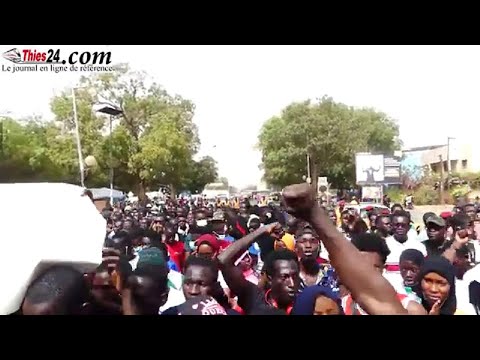 Marche de l'Université de Thiès, pour réclamer l'achèvement de ses chantiers