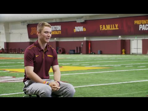 Gophers' Casey O'Brien inspires a young cancer survivor