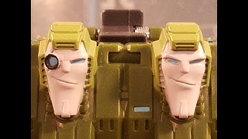 Transformers BumbleBee Cyberverse Adventures Ultra Class Rack n Ruin