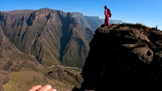 The Black Dragon - Big Wingsuit Lines in the Drakensberg - South Africa