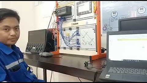 SIMULASI DI TRAINER PLC (Lampu Lalu Lintas Simpang 3)