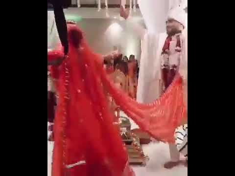 Viral Video Of 'Dancing Pheras' At Wedding Divides Twitter