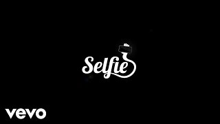 Israel Novaes - Selfie