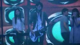 100625 MB Band rehearsal ' My Life Would Suck Without You '