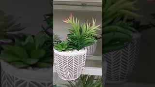 HOMESENSE WALKTHROUGH\/SPRING\/FLOWER ARRANGEMENT IDEAS\/HOME DECOR