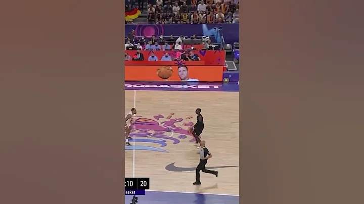 Dennis Schroder had France in a spin!