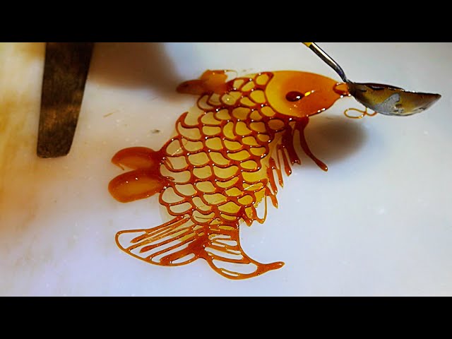 Sugar Painting in Chengdu China : Koi Fish | Travel Thirsty