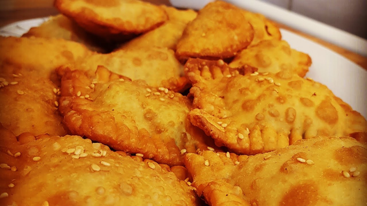 سمبوسك (برك) الذهبية مع أنجح عجينة وأطيب حشوة بالجبنة والحمة وتفريزها لشهر رمضان المبارك