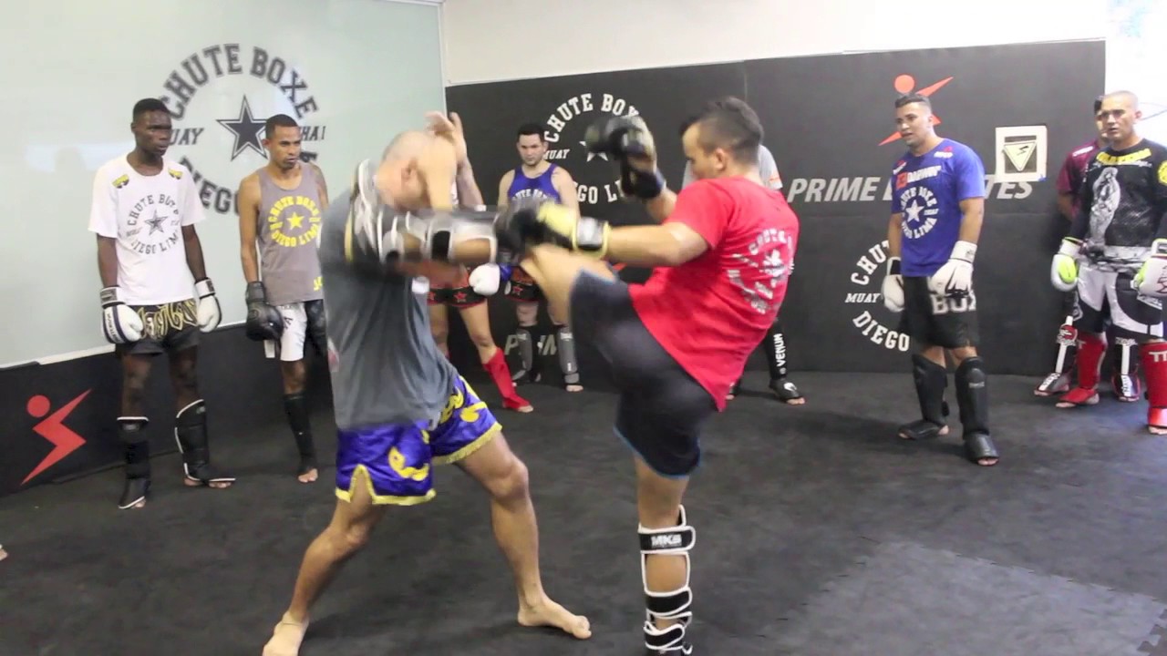Chute Boxe Seminario Cyborg - Chute Boxe - YouTube