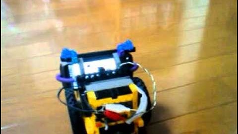 App Inventor is the pilot of LEGO MindStorms.   2010-09-12-11-21.