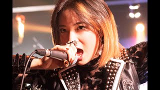 広瀬すずがデスメタルでシャウト＆ヘッドバンギング！「むち打ちになるかと…」　映画『一度死んでみた』 魂ズMV