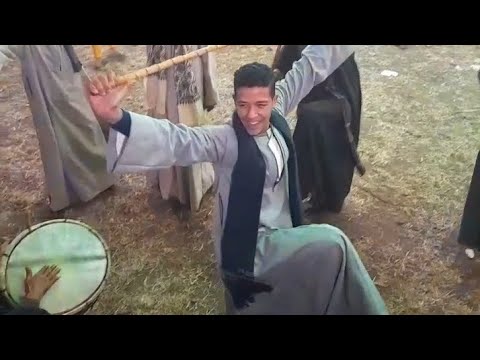 شباب مركز جرجا نجع سعيد ولعو الفرح برقص بلعصايه علي المزمار البلد والطرب مع الريس بدري ابو السيد