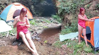 😱☔YOUNG GIRL SOLO CAMPING IN HEAVY RAIN🏕️ RELAX BY THE STREAM AND COOK🥰