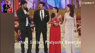 Pratyusha Banerjee and Sidharth Shukla..Golden Petal Awards 2012- Balika Vadhu - Most Lokpriya Jodi.