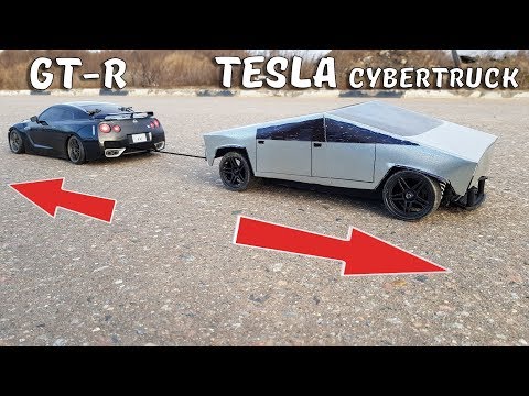 tesla-cybertruck-vs-nissan-gt-r