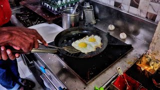 Roadside Best Egg Restaurant | Delicious Egg Takatak & Fry Omelette Curry | Egg Street Food India