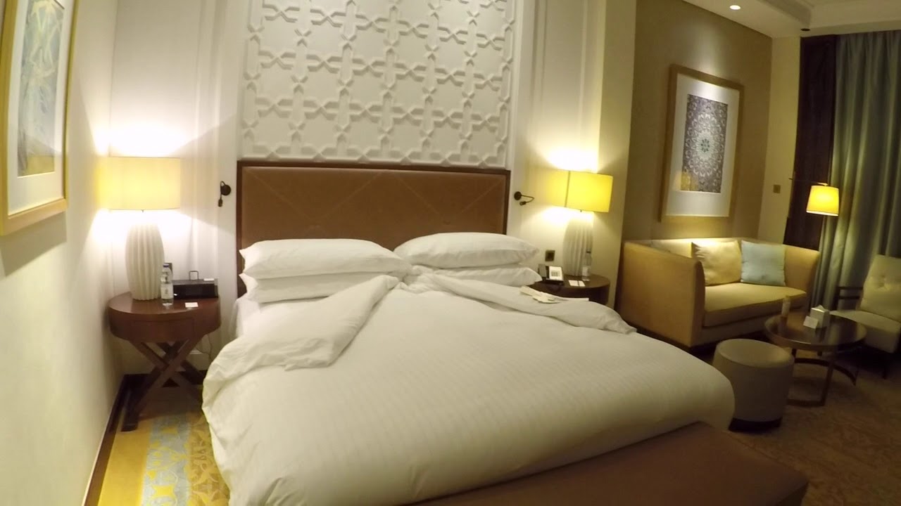 the ritz-carlton جولة في غرفة فندق عائلية - youtube