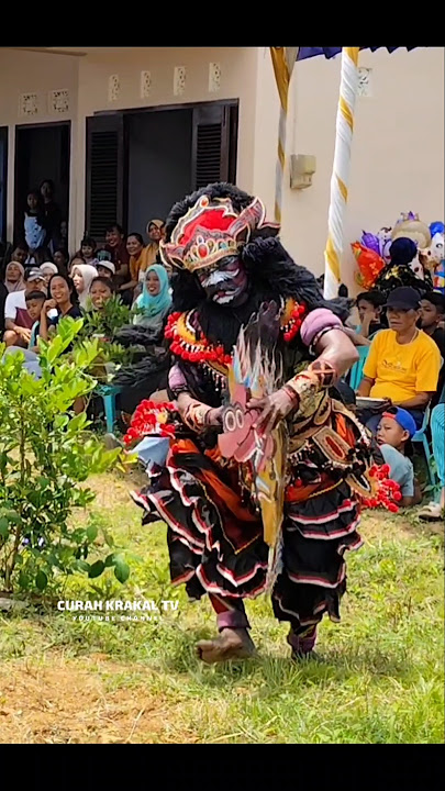 Jaranan Buto Lari Lompat Lompat