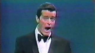 Robert Goulet sings Come Back To Me from the musical On A Clear Day chords