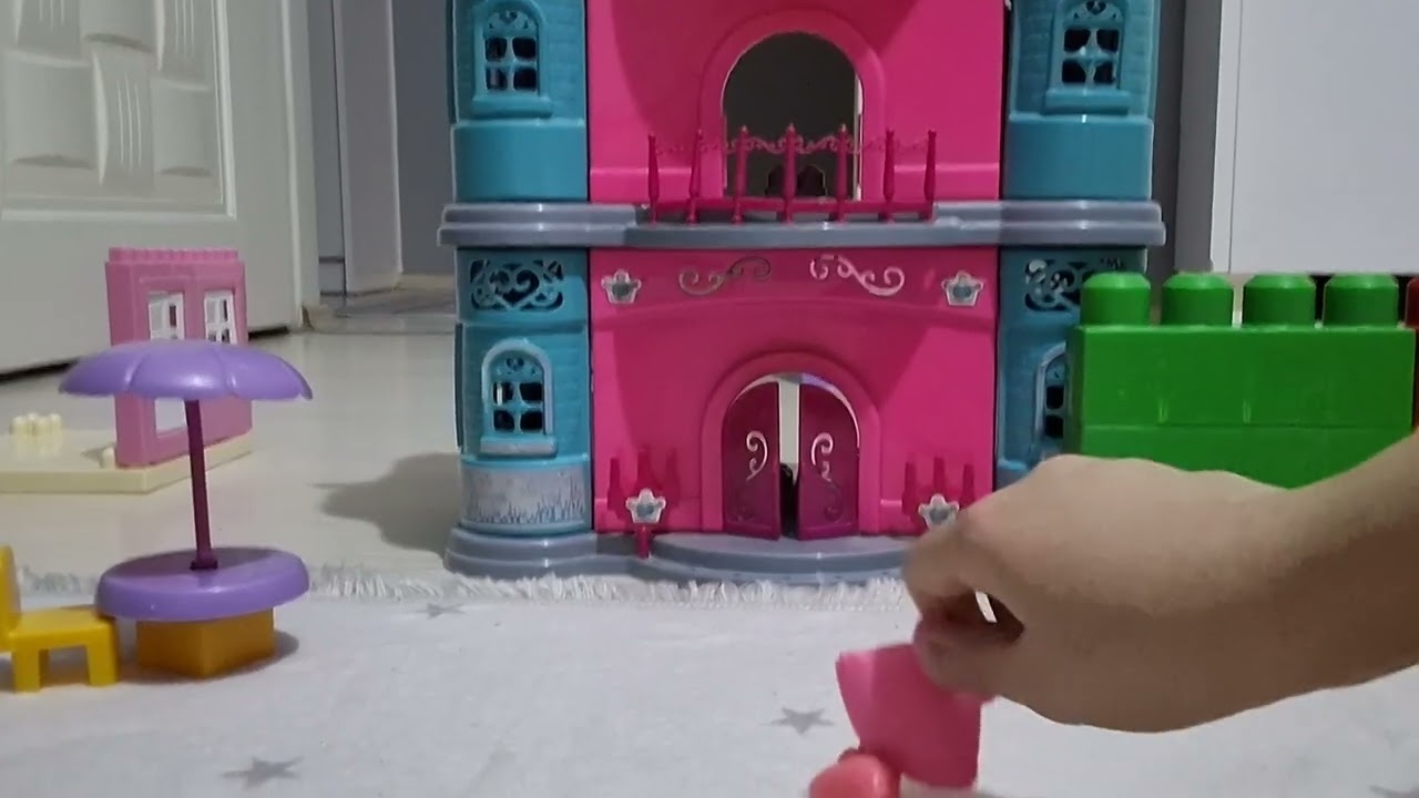 Minişler iş yeri 1. Bölüm