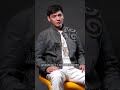 "Чү" дегенде эле президенттин астында ырдадым