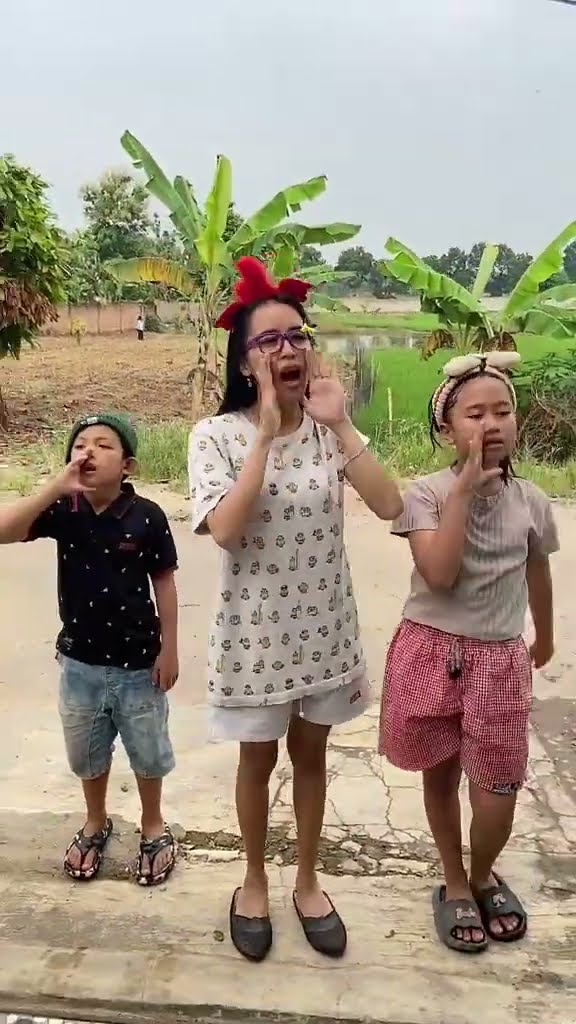 Vidio kocak dan gokil @nyaikembang1nyaikembang1 /misteri kost kostan ?
