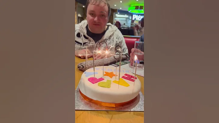 Sparkly Candles - Filmed by @Lois Fitzpatrick (18....