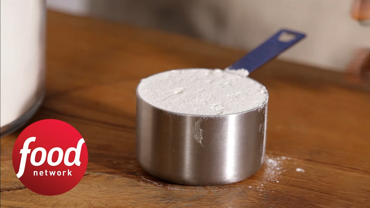 The Best and Most Accurate Way to Measure Wet and Dry Ingredients for Baking