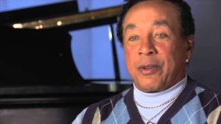 Smokey Robinson Tells Story of "The Tears of a Clown"