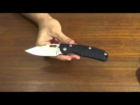 Unboxing Sacha Thiel Officer Mid-tech