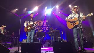 Brothers Osborne and Tracy Lawrence - Time Marches On chords