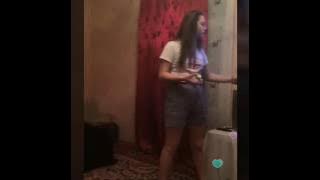 Bigo Live Aksi lucu wanita ini buat penasaran saja