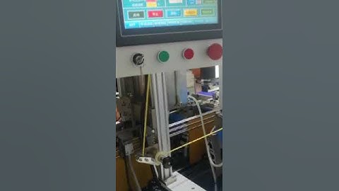 How to pasting the rope handle into paper bag by machine auto