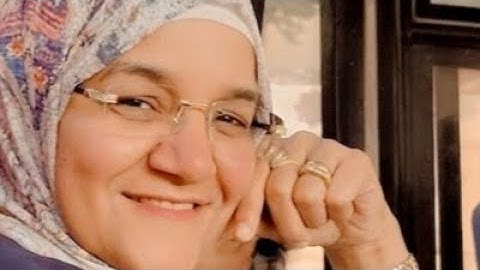كتابة سورة الفلق بخط النسخ ومراعاة التنسيق في الكتابة
