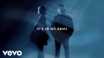 ILLENIUM, HAYLA - In My Arms (Lyric Video)