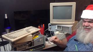Amiga 4000 - Episode 1884 - Sound Disaster Blooper Now Set To Music - Episode 3515