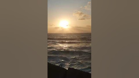 قرآن كريم أكتب شيء تؤجر عليه ارح سمعك 🎧🤍
