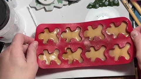 My FAVORITE Fused Glass Frit Mix by @BullseyeGlass for the Perfect Gingerbread Men Cookie Color