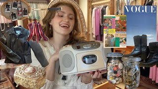 Haul! Estate sale, thrift, and Vinted ( things I have accumulated lately ) 