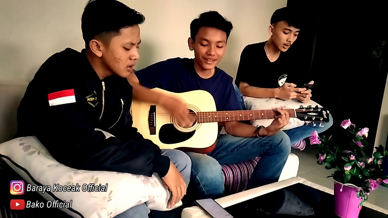 HARUSNYA AKU - ARMADA (COVER BY BAKO OFFICIAL) - YouTube