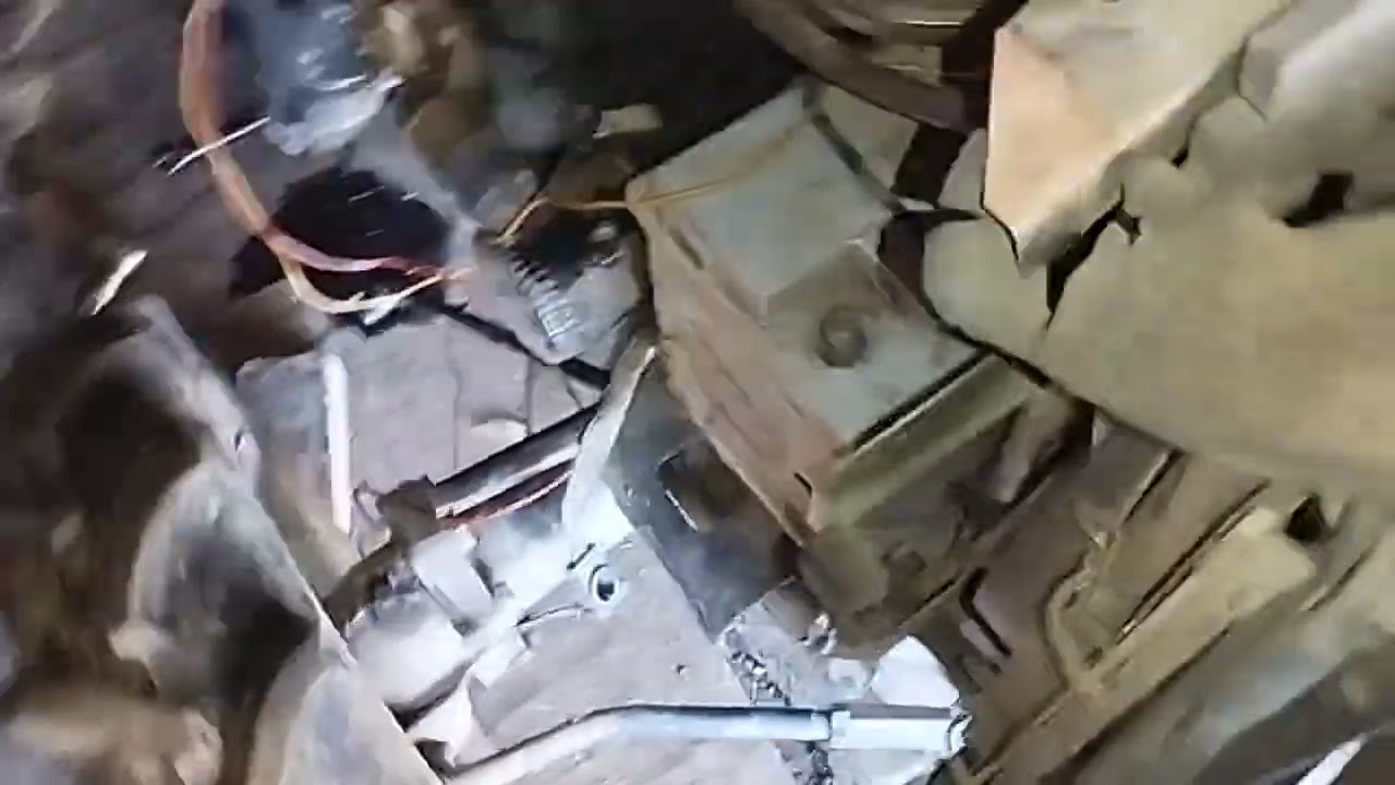 Kubota L1-195 заміна сальника колінвала