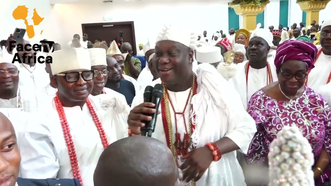 SO FUNNY AS OONI OF IFE MAKES ALL ESTHER AJAYI CHURCH MEMBERS LAUGH LIKE NEVER BEFORE IN THE CHURCH