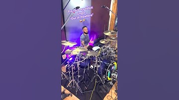 Pre-save my debut single ”Out of Nowhere” 🥁⚡️