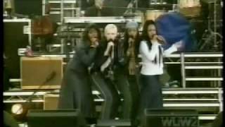 Annie Lennox SISTERS ARE DOIN&#39; IT FOR THEMSELVES 2002