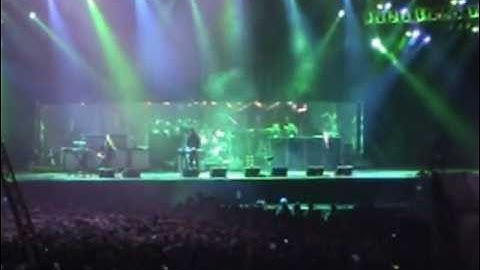 (2005) System Of A Down - Sugar - Donington Park (Download Festival)