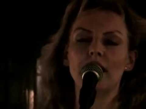 Anna Savage Photo 28