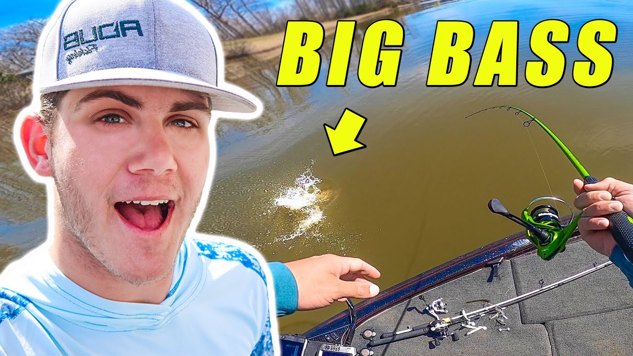 GIANT BASS is my FIRST FISH of the Day! (Prespawn Bass Fishing) – Bass ...