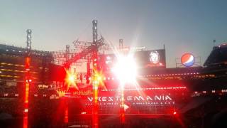 Roman Reigns vs Brock Lesnar entrances at Wrestlemania 31