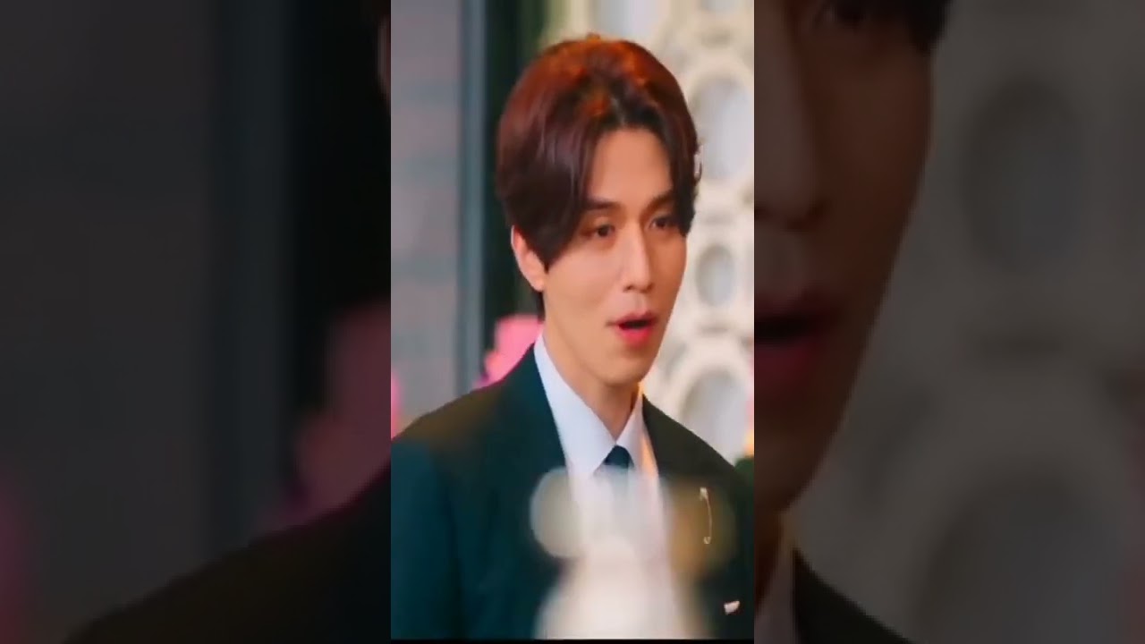 the night tall fox 🦊 man IT'S MY NEW CHANNEL PZZ LIKE COMMEN